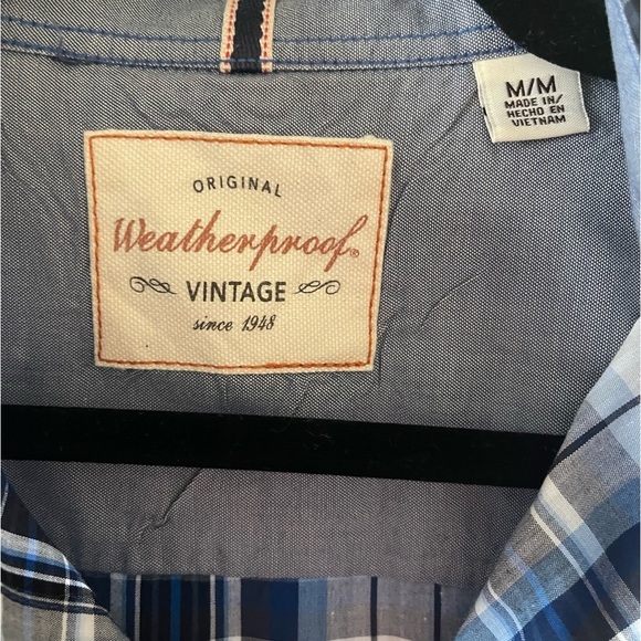 Weatherproof button down • Mens Medium - Picture 2 of 7